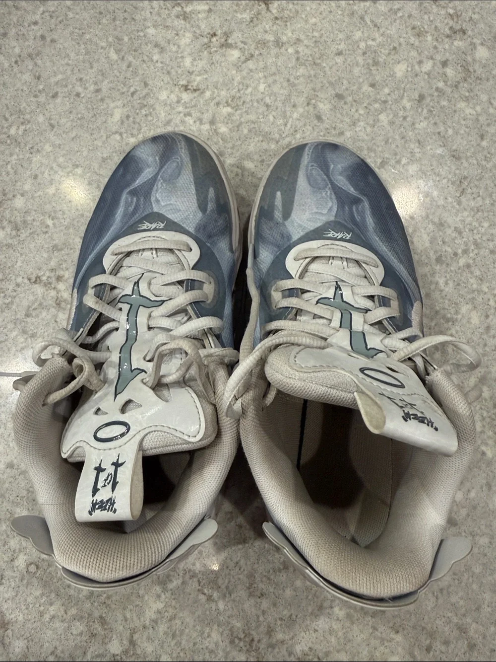 Kids PUMA MB.04 Lo - Youth size 4